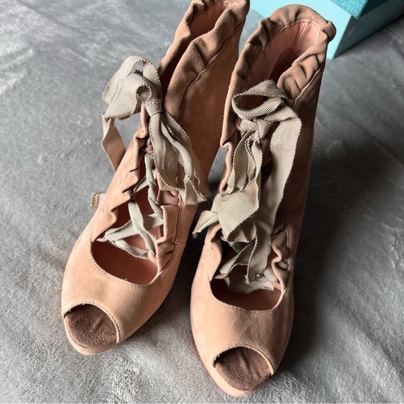 Betsey Johnson Heels - Picture 10 of 10